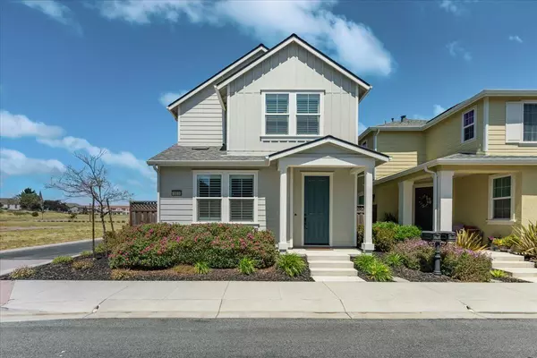 19330 Stonehenge Lane, Marina, CA 93933