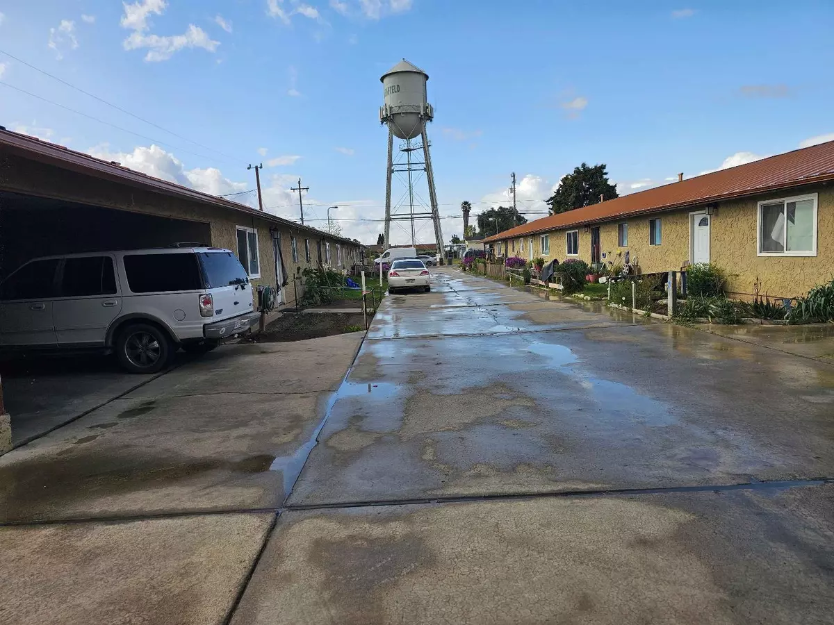 Greenfield, CA 93927,1183 Oak Avenue