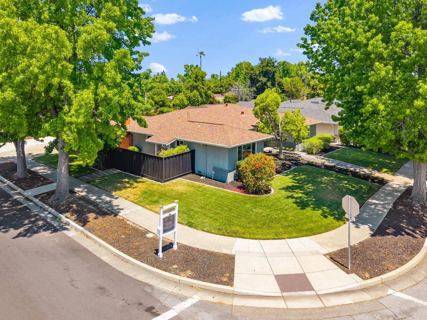 San Jose, CA 95124,1729 Husted Avenue
