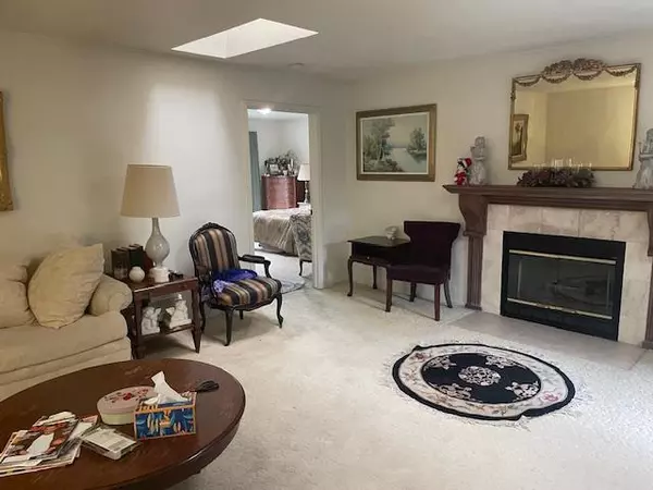 Salinas, CA 93901,710 Fairmont Drive