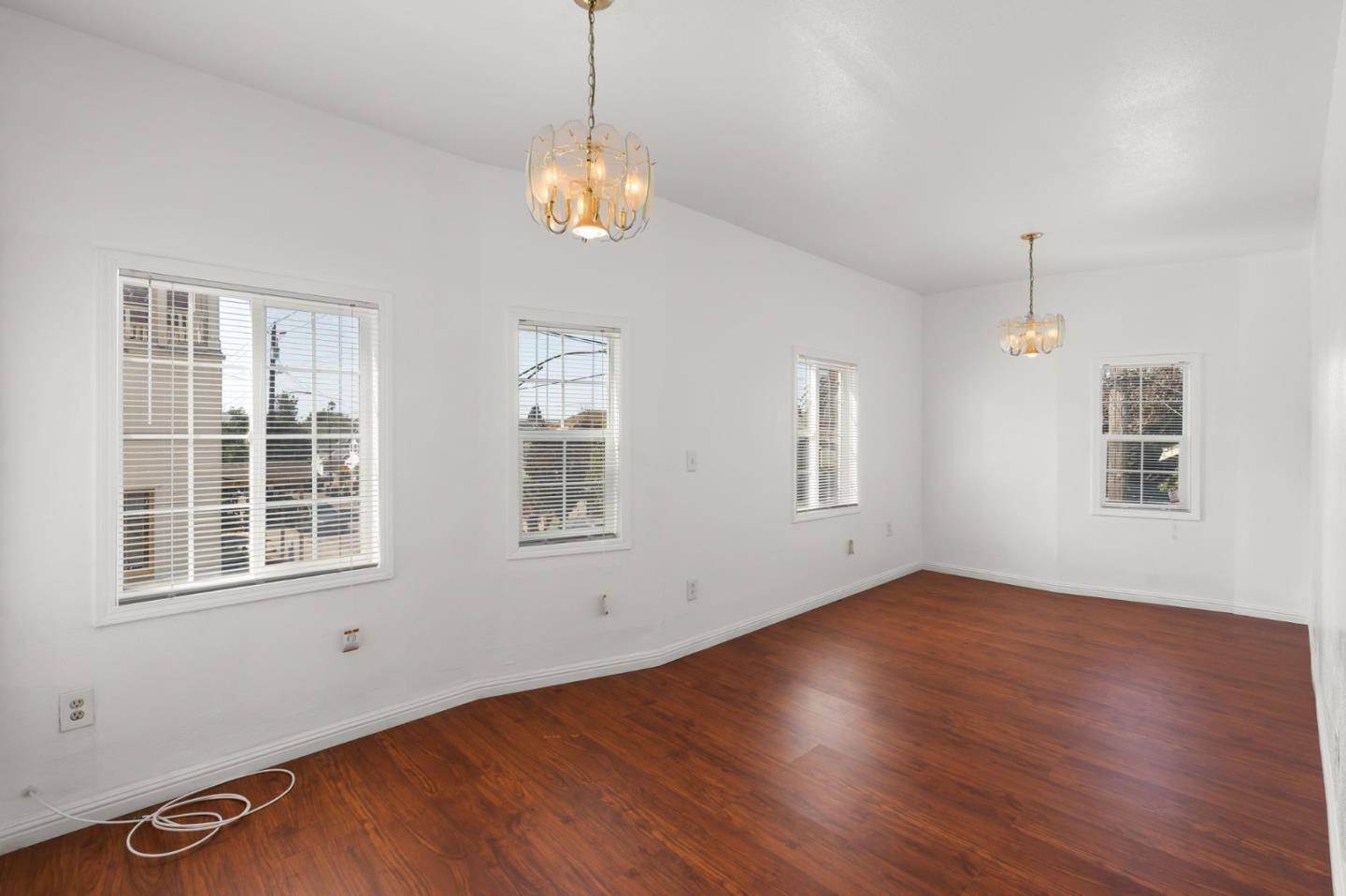 Emeryville, CA 94608,1049 55th Street
