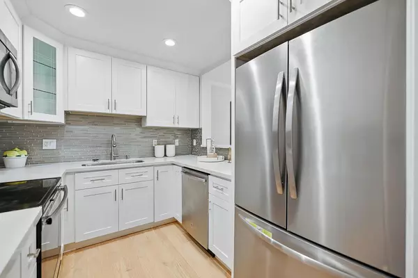 Mountain View, CA 94043,181 Ada Avenue #14
