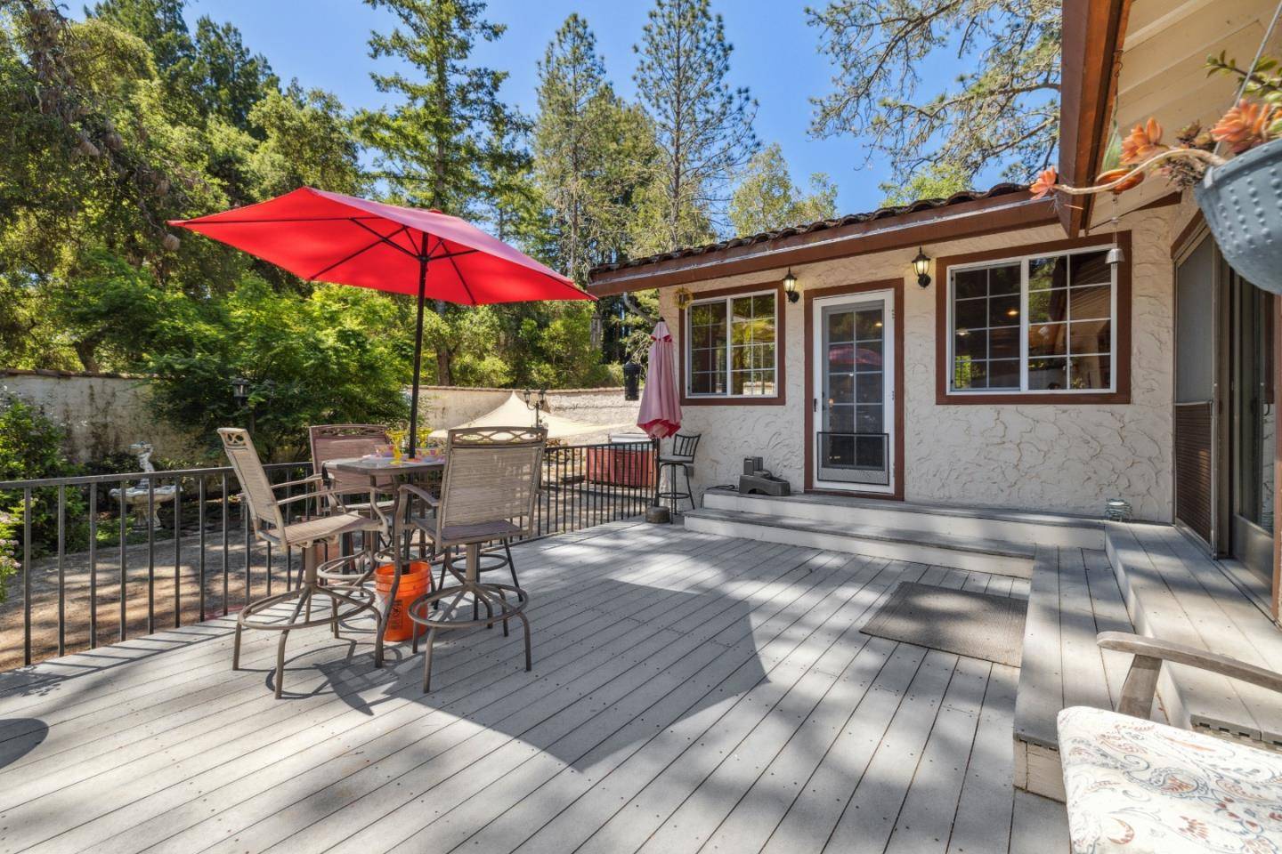 Boulder Creek, CA 95006,355 Santa Cruz Street