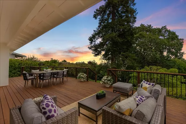 24 Chilton Avenue, San Carlos, CA 94070