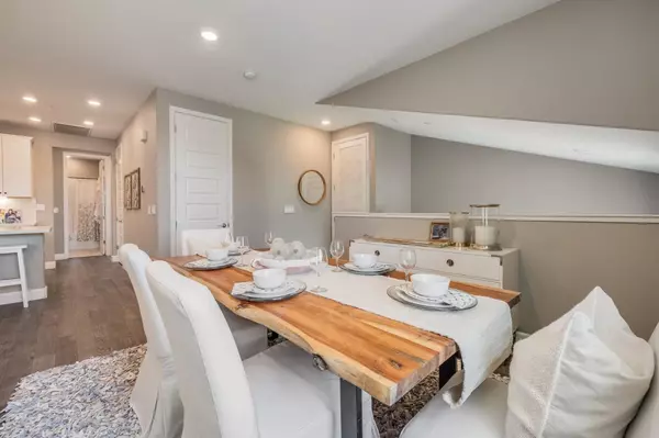 Redwood City, CA 94063,3 Lisbon Lane