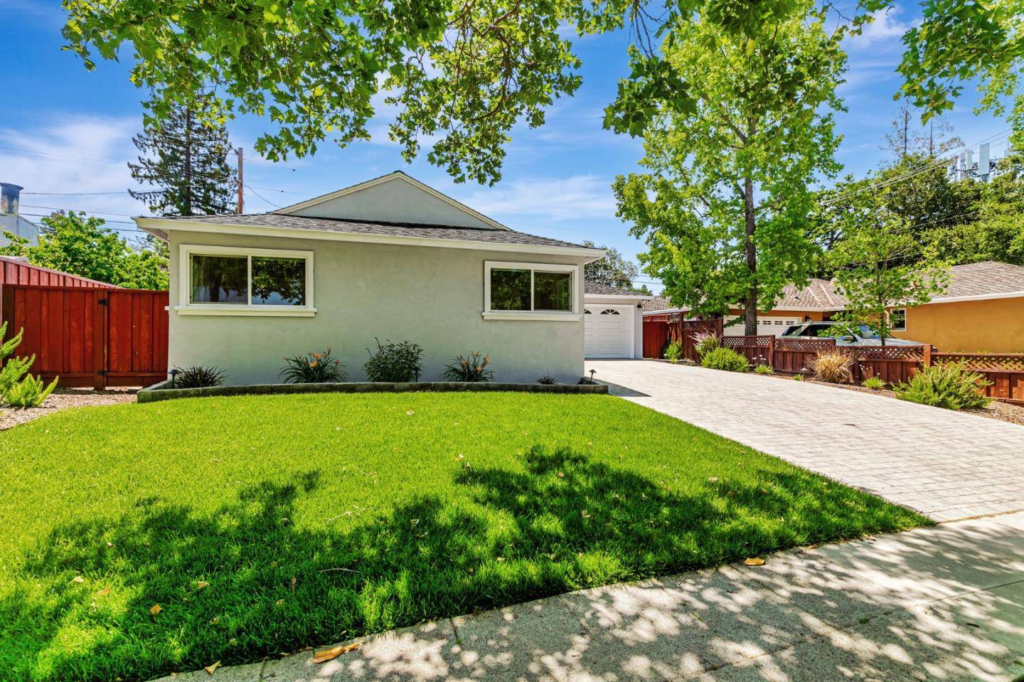 Redwood City, CA 94061,1580 Alameda De Las Pulgas