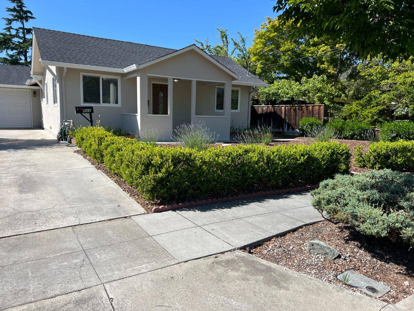 869 Loma Verde Avenue, Palo Alto, CA 94303
