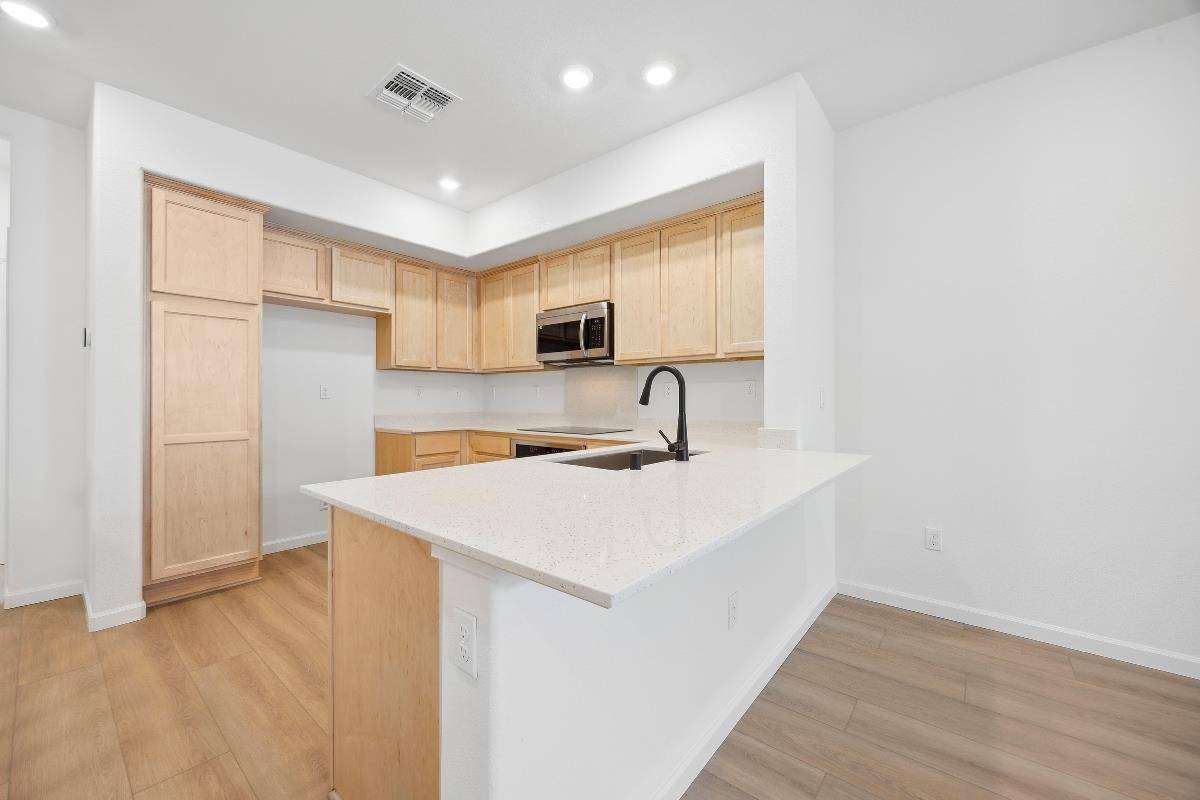 Castro Valley, CA 94546,3710 Scribe Way