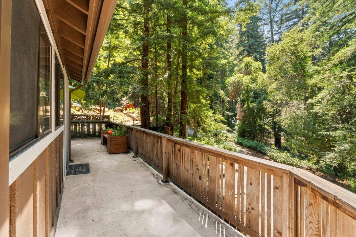 Boulder Creek, CA 95006,483 Echo Lane