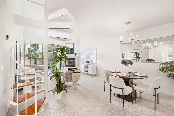 Redwood City, CA 94065,203 Shorebird Circle