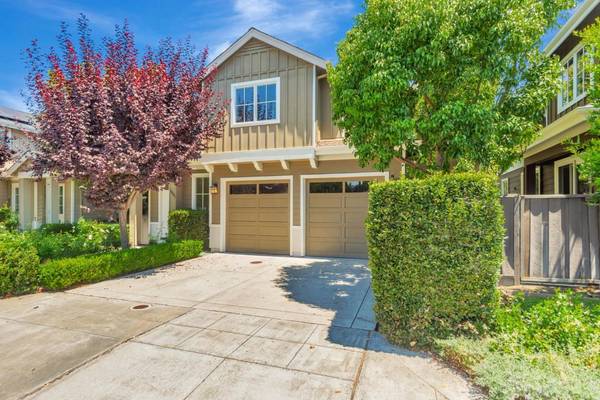 1601 Kentfield Avenue, Redwood City, CA 94061