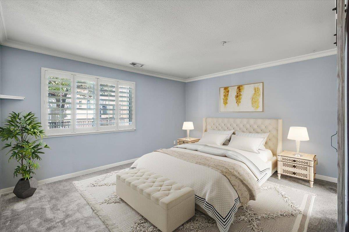 Hayward, CA 94546,21239 Gary Drive #206A