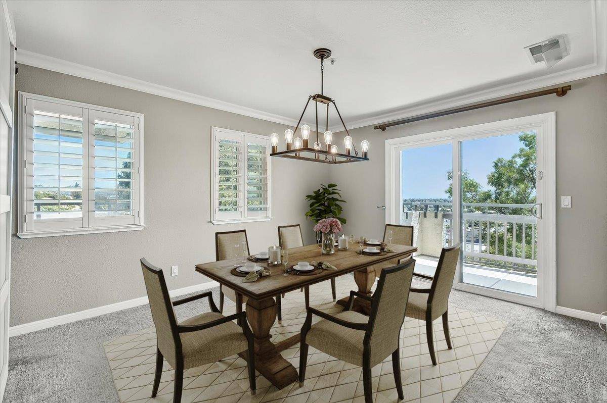 Hayward, CA 94546,21239 Gary Drive #206A