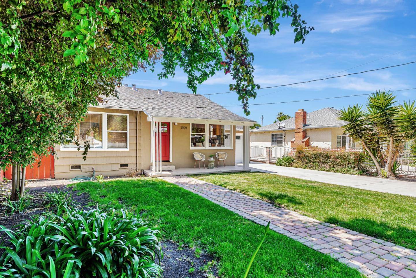 Menlo Park, CA 94025,1359 Madera Avenue