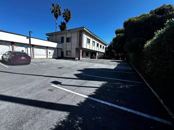 Sunnyvale, CA 94087,998 E El Camino Real