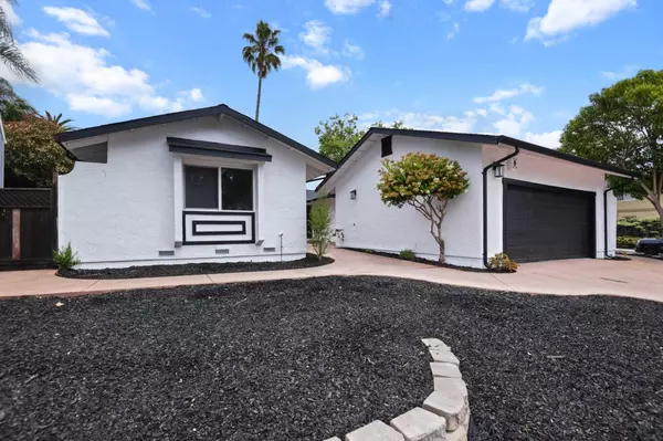 16 Melwood Court, Watsonville, CA 95076