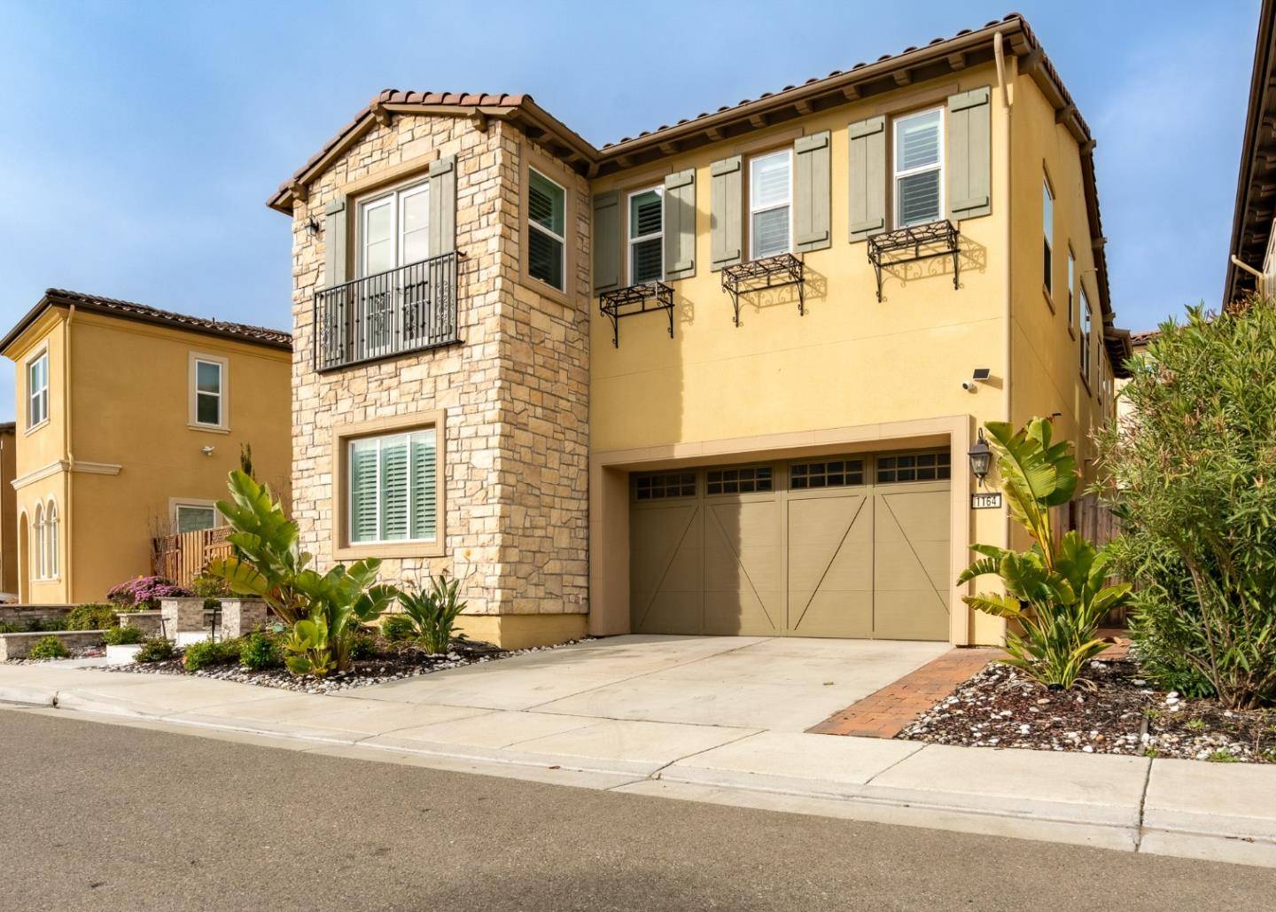 San Ramon, CA 94582,1164 Trumpet Vine Lane