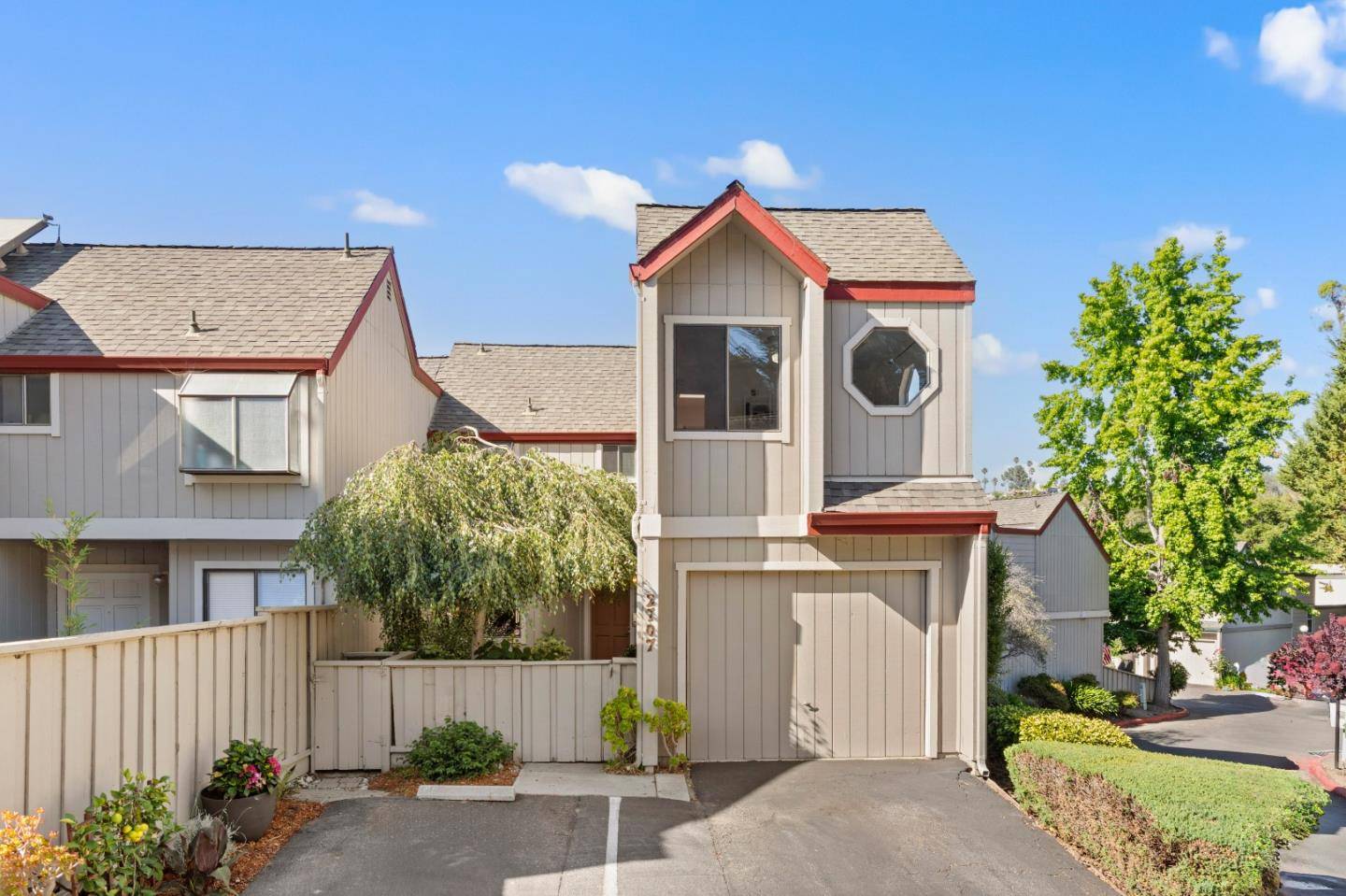 2707 Amberwood Lane, Santa Cruz, CA 95065