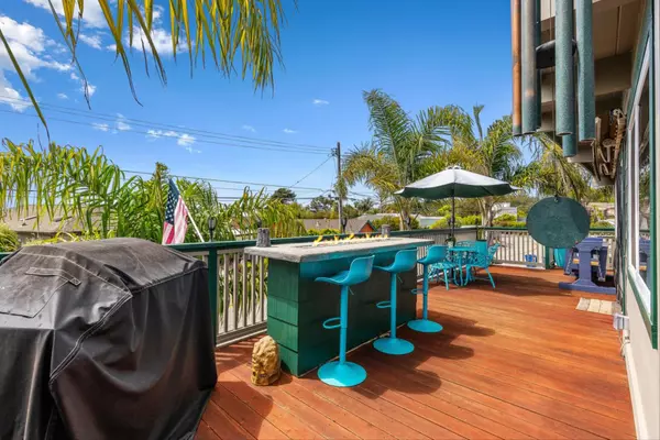 Aptos, CA 95003,716 Seacliff Drive