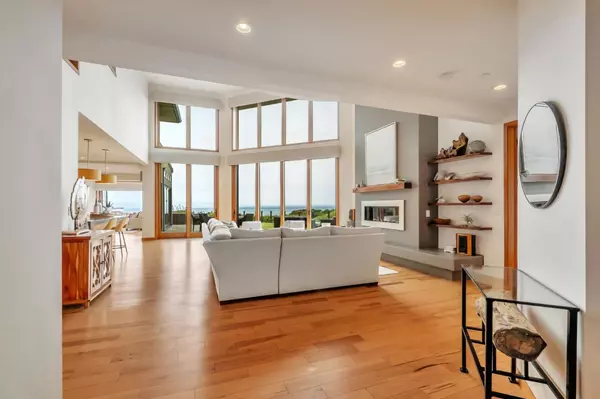 Aptos, CA 95003,616 Bayview Drive