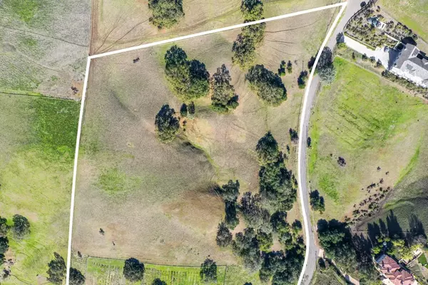 Morgan Hill, CA 95037,2235 Liberata Drive