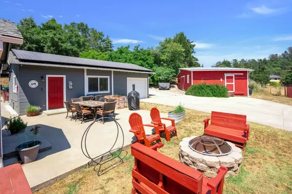 Aptos, CA 95003,2165 Cox Road