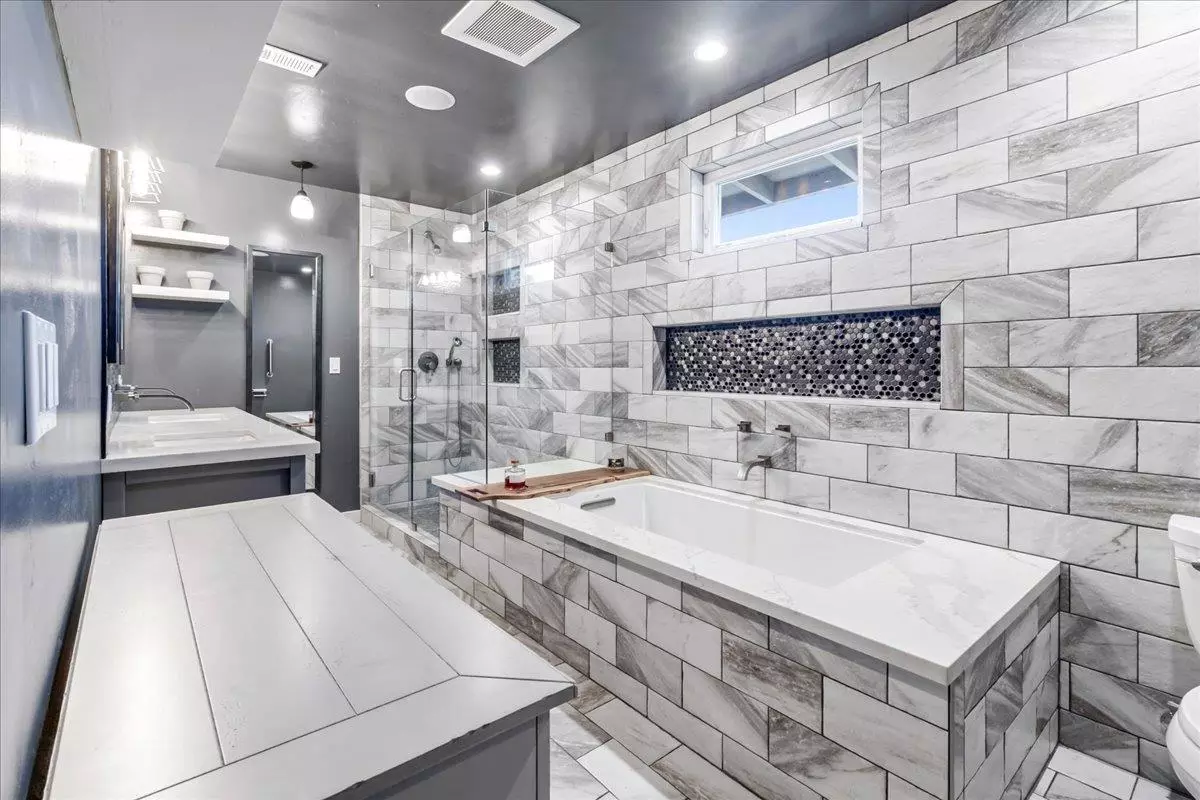 Monterey, CA 93940,570 Casanova Avenue