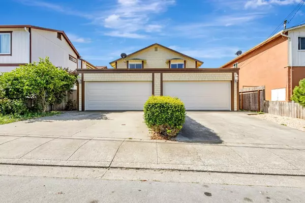 Half Moon Bay, CA 94019,476 - 478 Oak Avenue