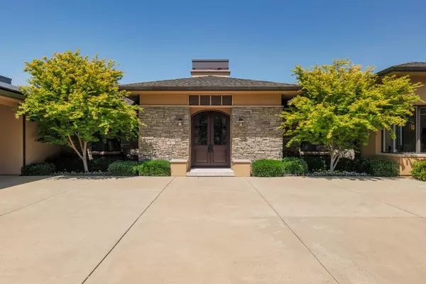 Portola Valley, CA 94028,5 Redberry Ridge