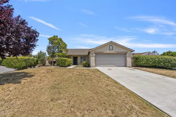 2301 Valley View Road, Hollister, CA 95023