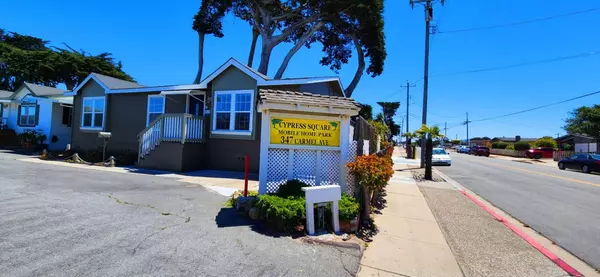 Marina, CA 93933,347 Carmel Avenue #15