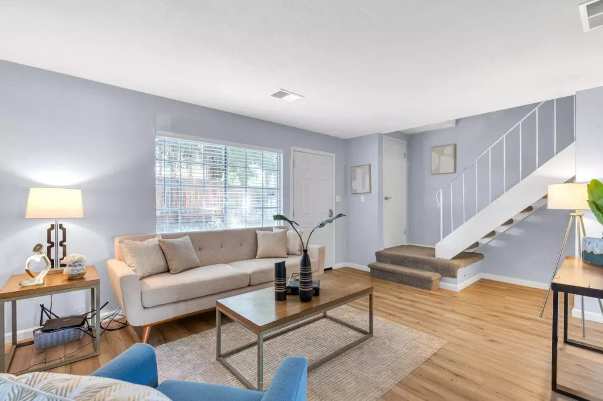 San Jose, CA 95123,5392 Deodara Grove Court