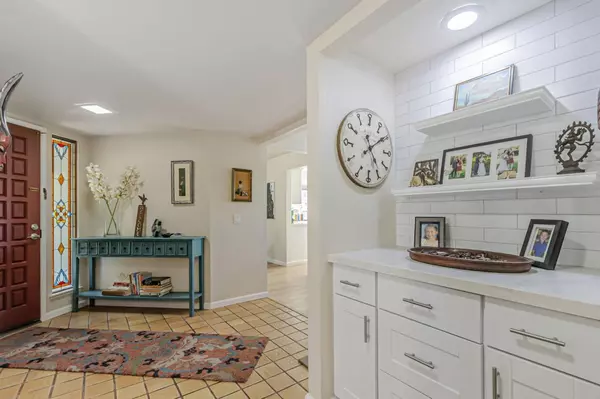 San Jose, CA 95135,8463 Traminer Court