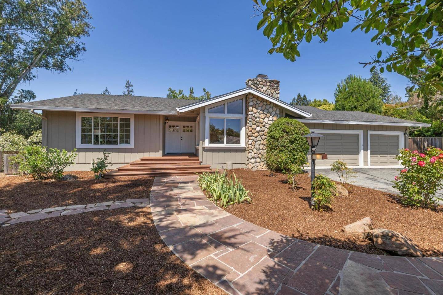 1045 Deanna Drive, Menlo Park, CA 94025