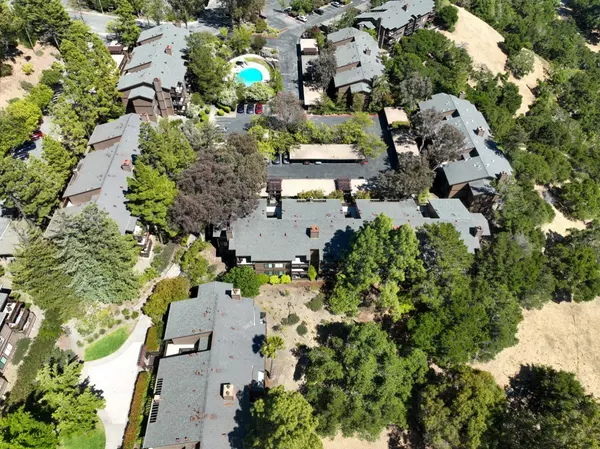 3350 La Mesa Drive #9, San Carlos, CA 94070