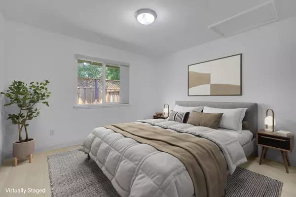 Mountain View, CA 94043,1939 Rock Street #4