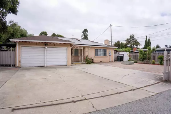 2232 Euclid Avenue, East Palo Alto, CA 94303