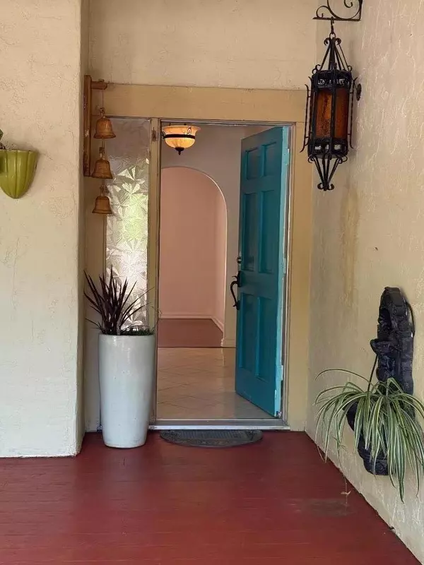 Scotts Valley, CA 95066,40 Cathy Lane