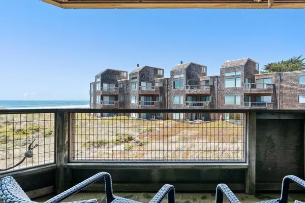 Watsonville, CA 95076,101 Shell Drive #227