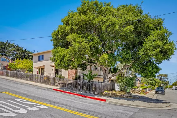 Monterey, CA 93940,620-624 Mcclellan Avenue