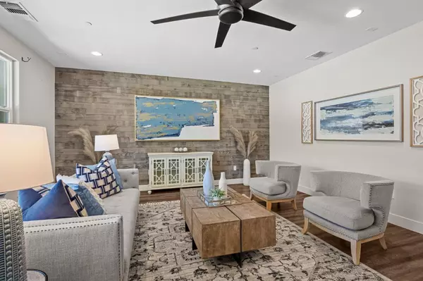 Gilroy, CA 95020,9850 Bobcat Court