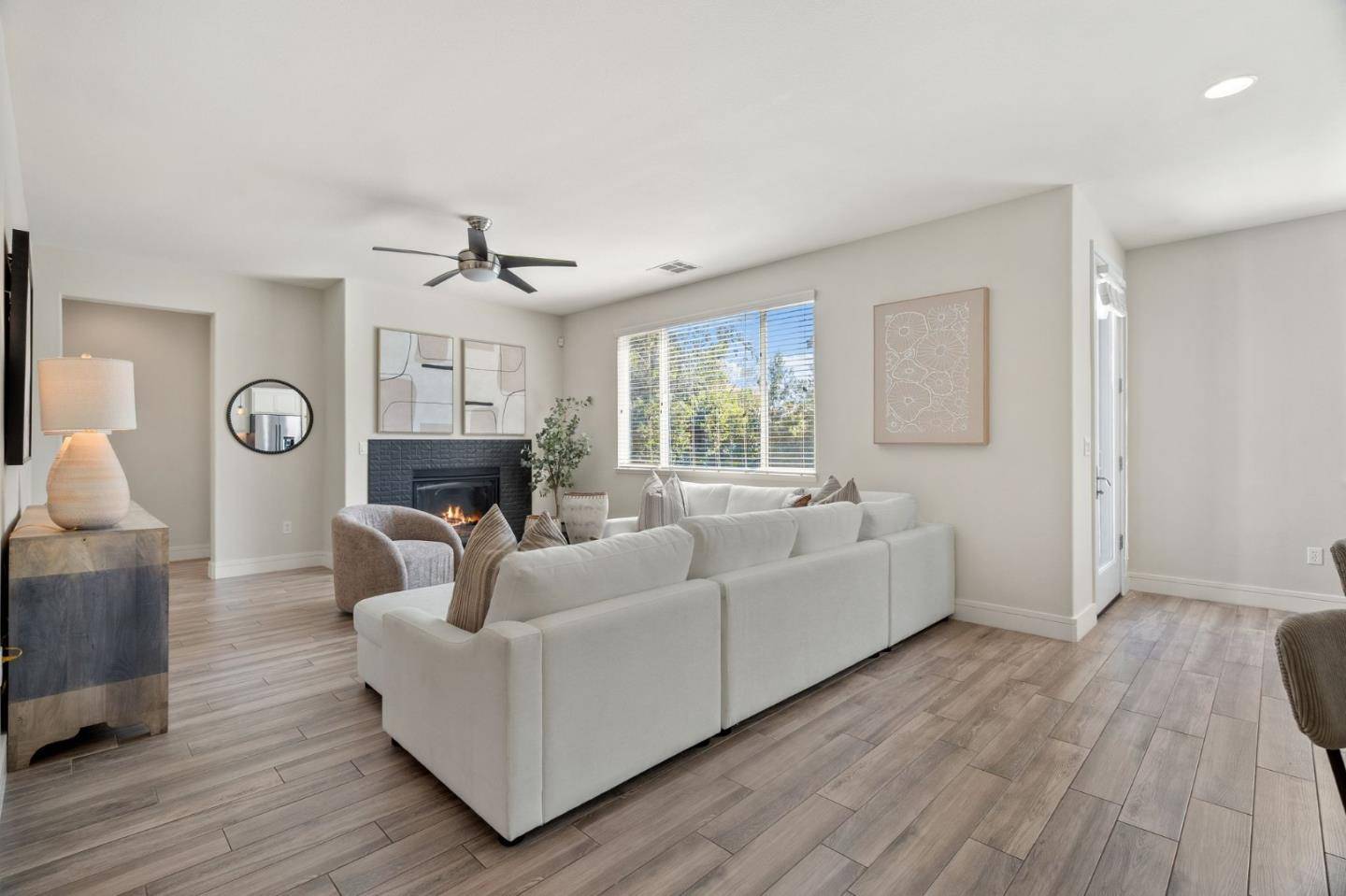 Morgan Hill, CA 95037,475 Bel Air Way