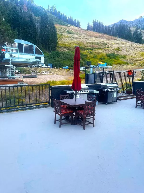 2000 Squaw Valley, Olympic Valley, CA 96146