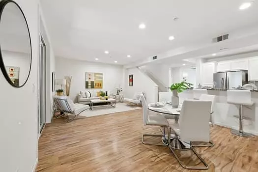 709 Modern Ice Drive, San Jose, CA 95112
