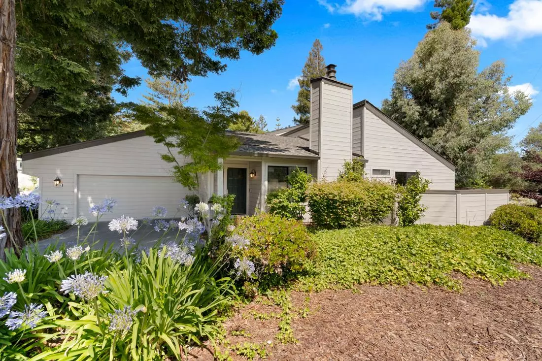 Los Gatos, CA 95032,419 Clearview Drive