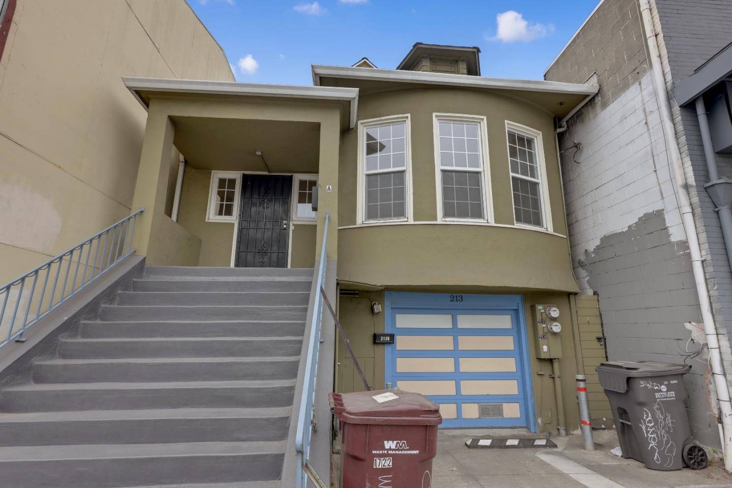 213 7th Street, Oakland, CA 94607