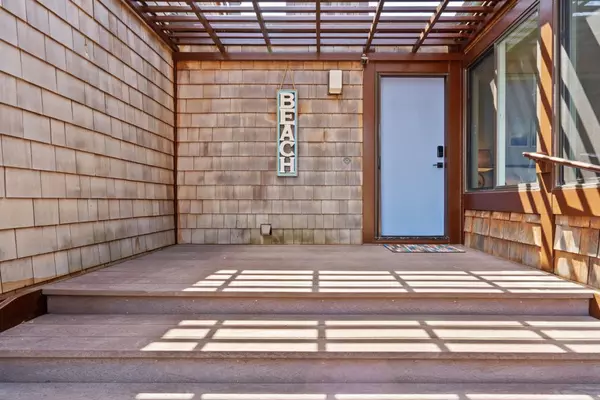 Moss Landing, CA 95039,160 Monterey Dunes Way