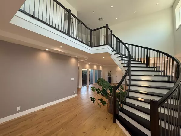 Newark, CA 94560,37000 Poplar Avenue #37006