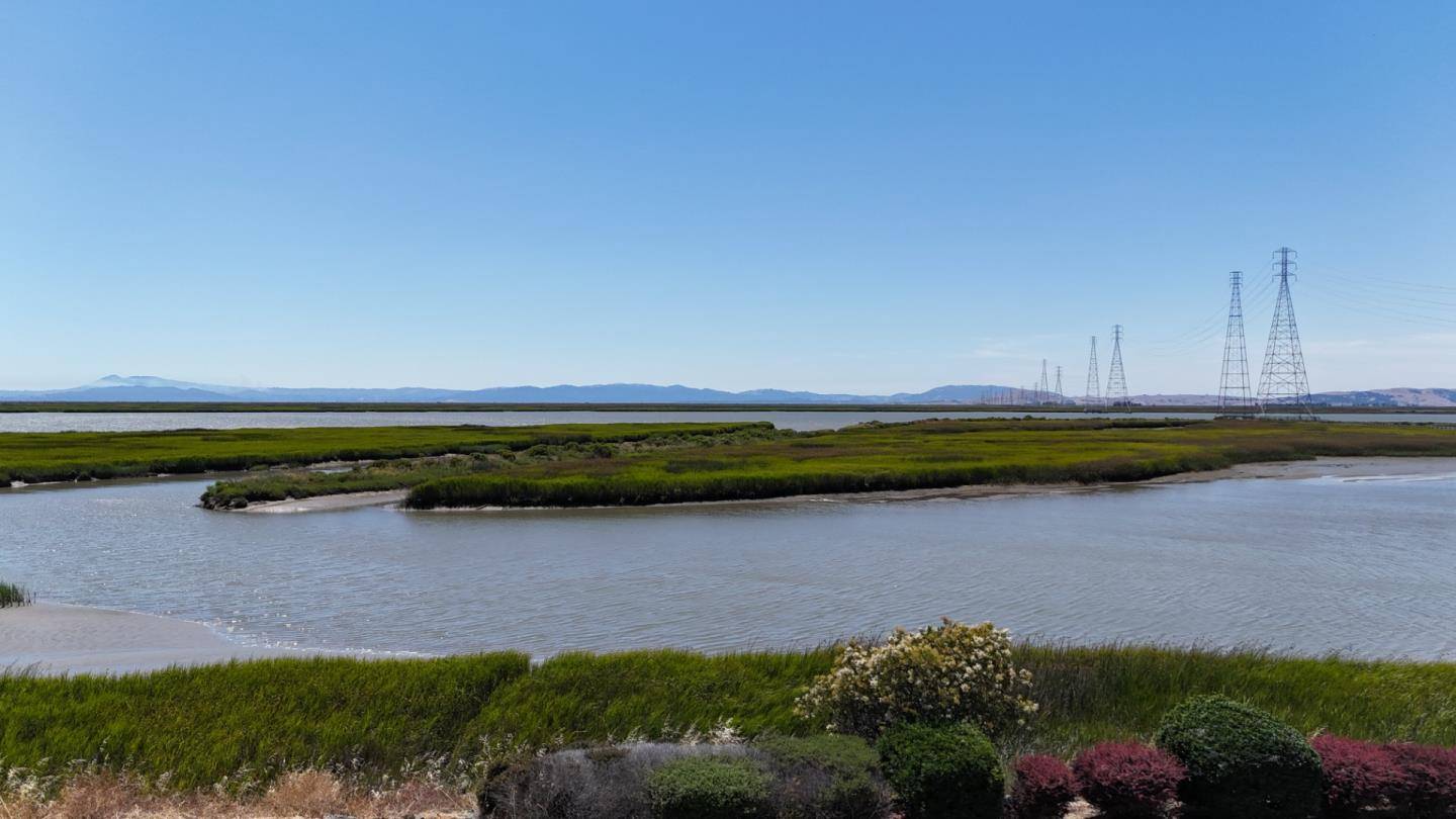 Vallejo, CA 94589,672 Catalina Circle