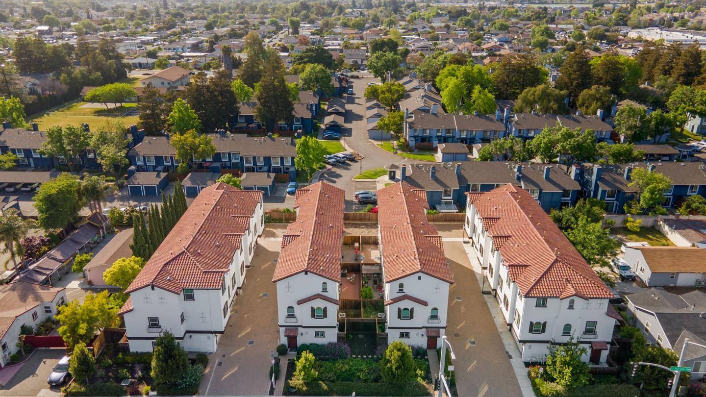 Newark, CA 94560,6245 Thornton Avenue